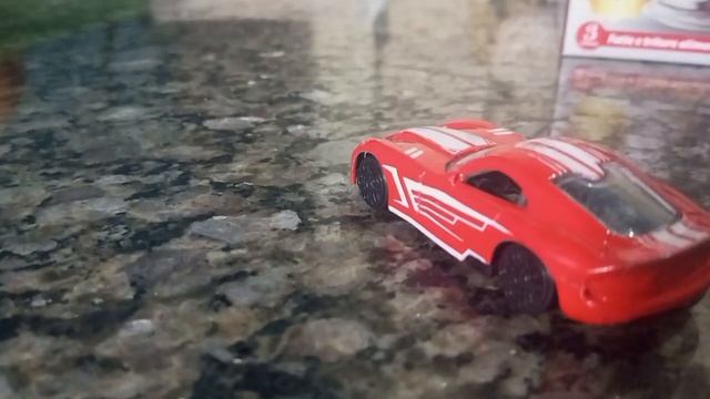 miniaturas de Viper e Nissan 370z смотреть онлайн