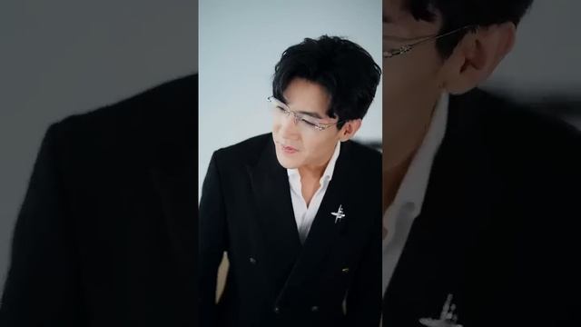 【完整版结局】五年前他們之間的感情以最慘烈的方式收尾，再見面他是人人趨之若鶩的京圈新貴，可當他得知五年前的真相卻瞬間紅了眼眶，跪在她身後求她原諒從此把她捧在手心上寵進骨子裏！#熱播短劇#甜寵#先婚後