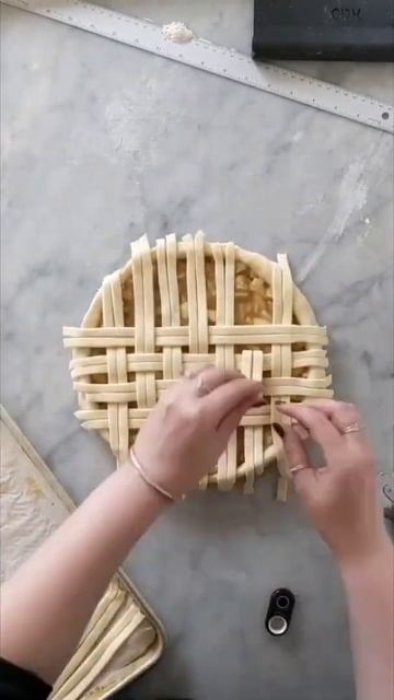 apple pie decoration ideas#pie #baking #trending #homemade #shorts смотреть онлайн