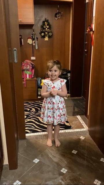 Весело хлопают хлопушки смотреть онлайн