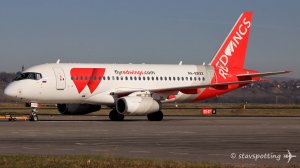 Аэропорт Владикавказ. Сухой SuperJet 100 Red Wings.