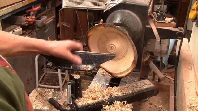 Live Edge Magnolia Almost A Mistake Wood Turning смотреть онлайн