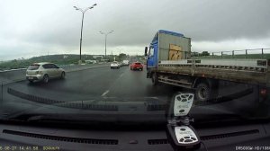 Авария МКАД - 27 июня 14:41 - Недалеко от АШАНа Марфино