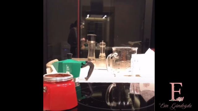 BİALETTİ MOKA POT İLE ESPRESSO NASIL YAPILIR? EVDE ESPRESSO YAPIMI смотреть онлайн