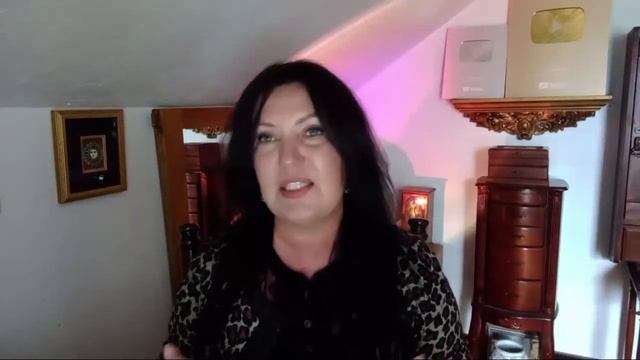 KSANA OKSANA в прямом эфире! Маски для лица от морщин в домашних условиях смотреть онлайн