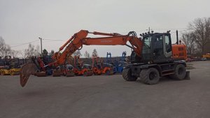 HITACHI ZX 140 W 3