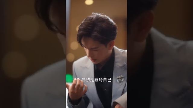 【完整版结局】慕星瑜被繼妹設計未婚先孕，連孩子也被她搶走，可誰都不知道她生的是三胞胎！五年後她帶著天才雙寶回國，怎料萌娃早就找到了哥哥和爹地，互換身份幫爹地製造追妻機會！#熱播短劇#甜寵#先婚後愛 смотреть онлайн