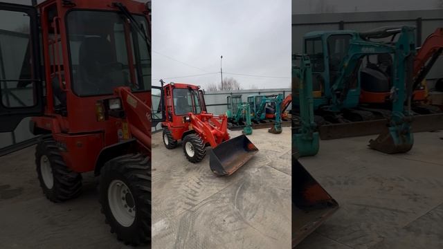 Обзор фронтального погрузчика KUBOTA R 430 Z смотреть онлайн