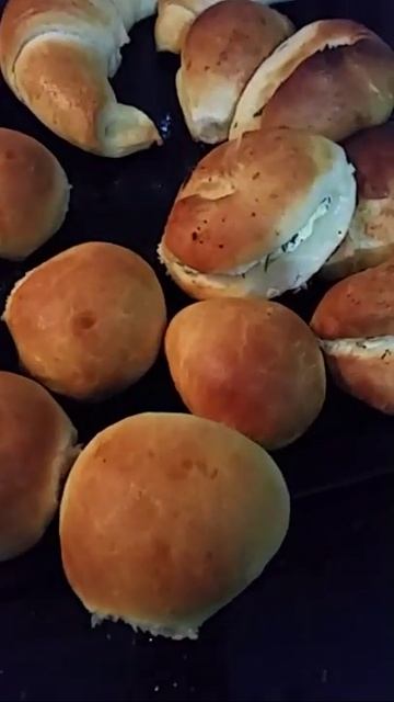Турецкие булочки(поча) с творогом.
