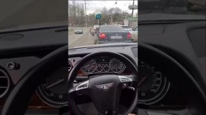 ☝️ присутствует мат имейте в виду 

Эта машина стоит 10 – 12 Chery 🤣 Bently