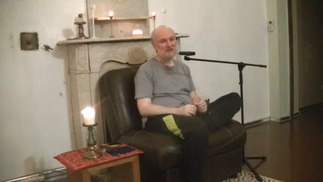 Атман.Вы просящий..вы же дающий..и вы же получающий единовременно недвижимо вечно.22.10.2020. смотреть онлайн