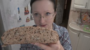 Январь 2025 года. Каравай злаковый... Венигрет с рыбой. Шканты для полки..