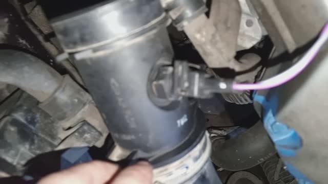 Ремонт датчика воздуха ("дмрв") смотреть онлайн