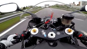 Yamaha YZF R1 2007 VS Kawazaki Zx10 2006