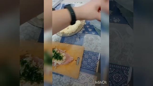 Куриные рулетики с сыром и зеленью 🫔🧈🌱 смотреть онлайн