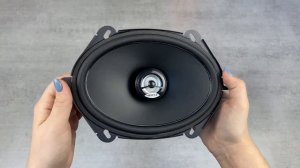 Распаковка динамиков Hertz DCX 570 3