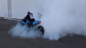 Dual Kawasaki Ninja ZX-14 Burnouts