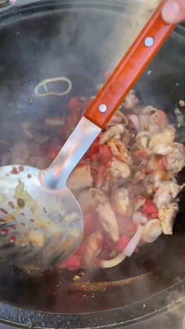 Чашушули из курицы #блюдавказане #рецепт #готовимвказане #рецепты #вкусно #казан #чашушули #изкуриц