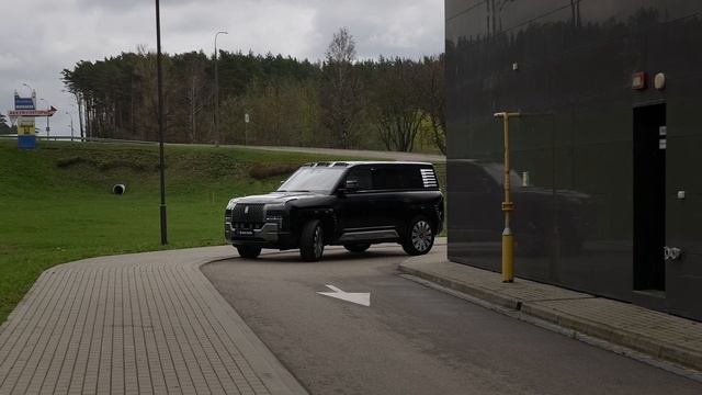Новый Yangwang U8 от BYD и разворот 360° уже в Минске! Автосалон Скаут Авто смотреть онлайн