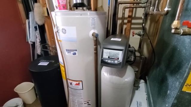 Water Softener In Lakeville Going From 2 Tank To 1 Tank смотреть онлайн