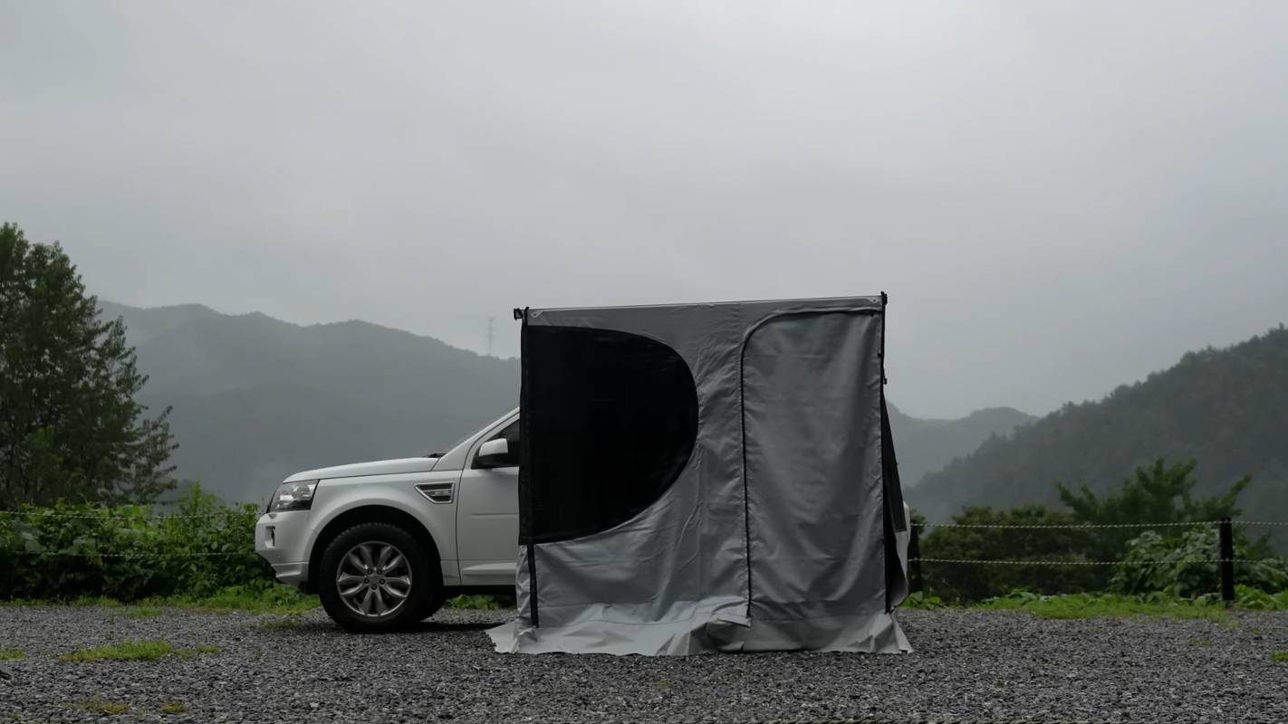 Авто кемпинг, отдых в дождь и навес от багажника смотреть онлайн
