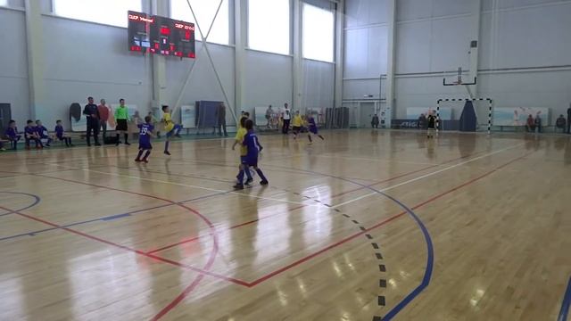СШОР Молния —  СШОР-2010-2 (3-0)