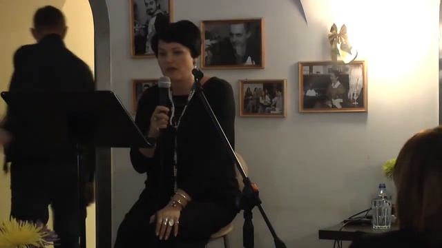 "И снова я о чёрно-белом" смотреть онлайн