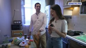 "Когда американцы приезжают в Россию, это для них огромный шок", - Саша Йост из США/Не иностранец