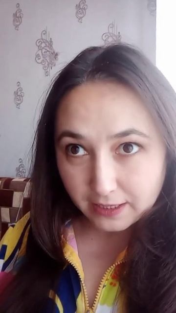 Решили какие салаты будем делать на новый год 😁 #юмор #пародия смотреть онлайн