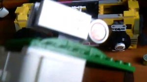 лего панцеробус