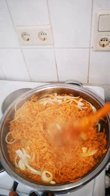PERFECT JOLLOF RICE/GIZ-DODO #SHORTS #YOUTUBESHORTS