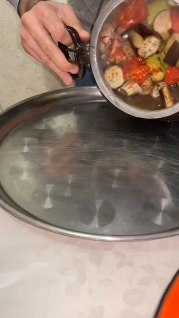 Мясо в афганском казане. Овощи в афганском казане. #foodkhizri #афганскийказан #каспийск смотреть онлайн