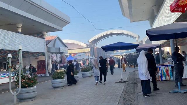 КАРАКАЛПАК КЕЛИНИНЕН - Ташкент. Чорсу базар