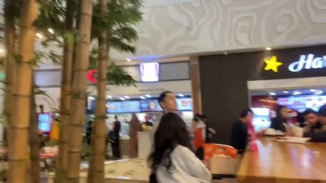 ГУЛЯЕМ С ПОДРУГОЙ С АСТАНЫ/ВЛОГ смотреть онлайн