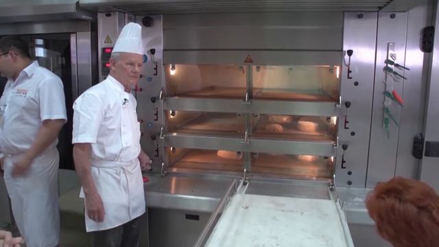 Особенности надрезания и выпечки ржано-пшеничного хлеба