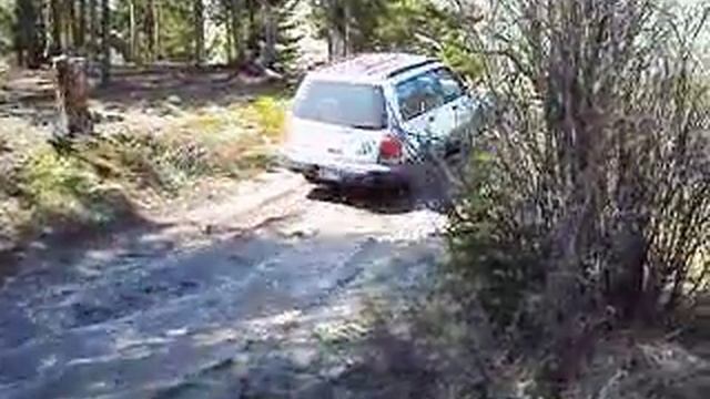 Subaru Forester tests1-Mud puddle-Red Lodge, Mt смотреть онлайн