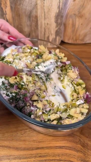 Jajka w sosie tatarskim смотреть онлайн