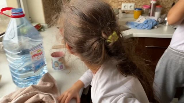 ВЛОГ УЕХАЛИ БЕЗ ДЕТЕЙ смотреть онлайн