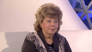 Лариса Рубальская: "Редкий день, когда у меня есть строчки"