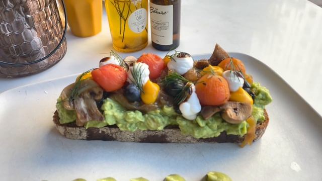 New Vegan & Organic Cafe in Dubai | Planet Terra смотреть онлайн