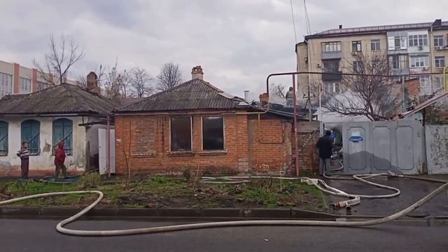 В центре Краснодара произошел пожар на улице Янковского.
