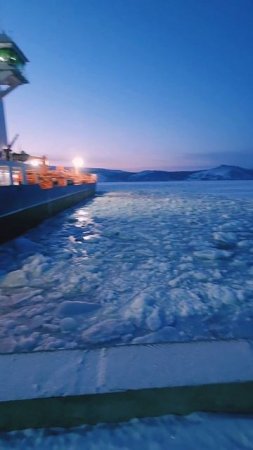 Танкер Бухта Нагаева.  Бункеровка.  Морпорт. Магадан.