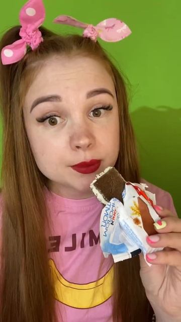 ПРОБУЮ Kinder Pingui 🥛 | Молочный ломтик Киндер Пингви | Вкусно или нет? 🤔