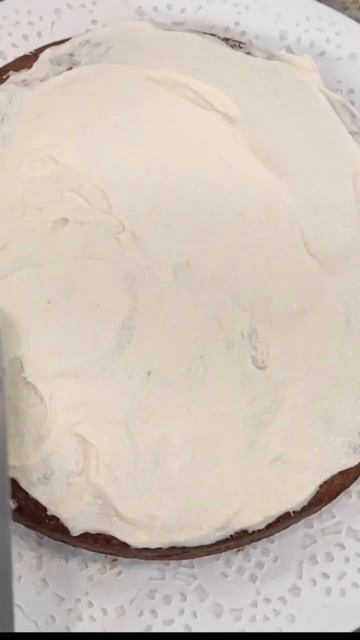 Super Moist & Delicious Carrot Cake with Cream Cheese Frosting #shortvideo , #shorts смотреть онлайн