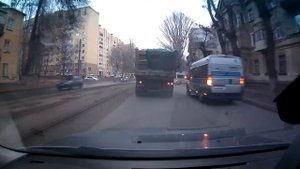 автохам н048су 64  поворот на право с левого ряда грузовик 13.11.2019
