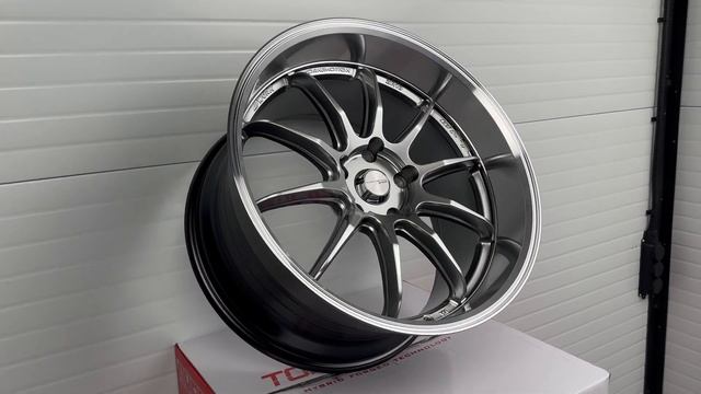 Диски SRL DQ022 19 10.5J вес 9,5kg Hyper Black Machined Lip смотреть онлайн