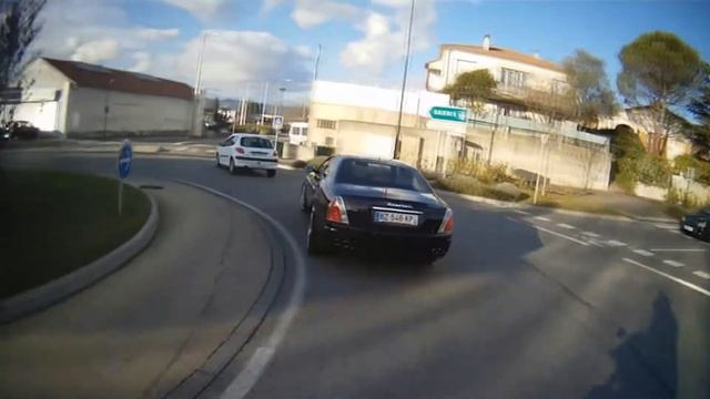 Daily Observation #12 Nissan GTR, Maserati, Motard, et des bizuts. смотреть онлайн