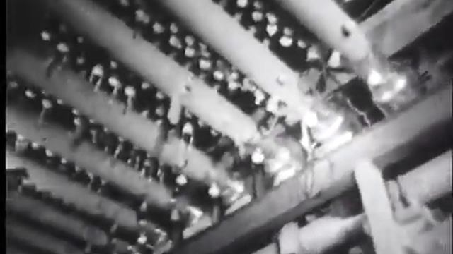 Монтаж контура многократной принудительной циркуляции реактора РБМК-1000