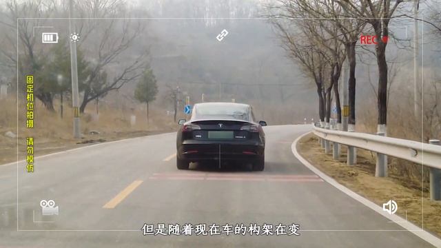 华为数字能源充电站：最大1秒1公里的全液冷超充站！垠哥带你去看看 | 此地无垠·车比得