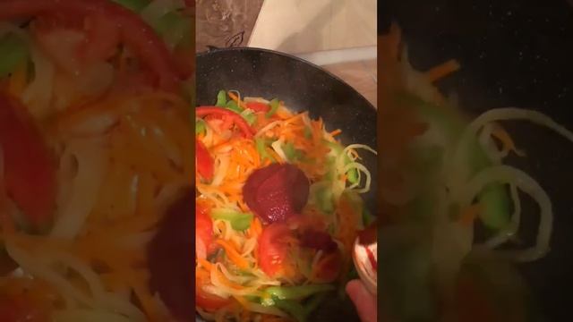 Готовим вместе голубцы! Очень вкусный и простой рецепт  #рецептголубцов #домашняяеда #kucing